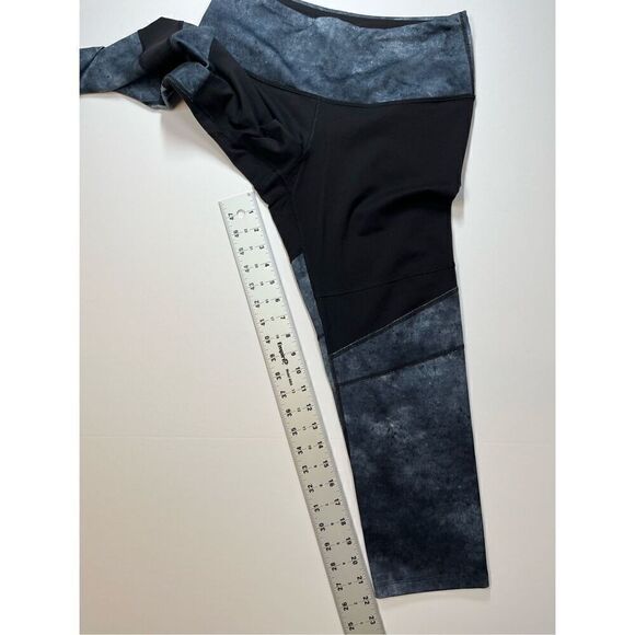 The North Face Pirate Mesh High Rise Crop Motivation Legging Black Size Large - Picture 5 of 9